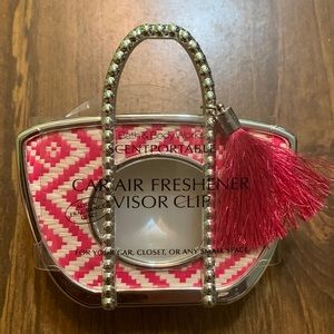 3/$10 🤑 Car Air Freshener Visor Clip